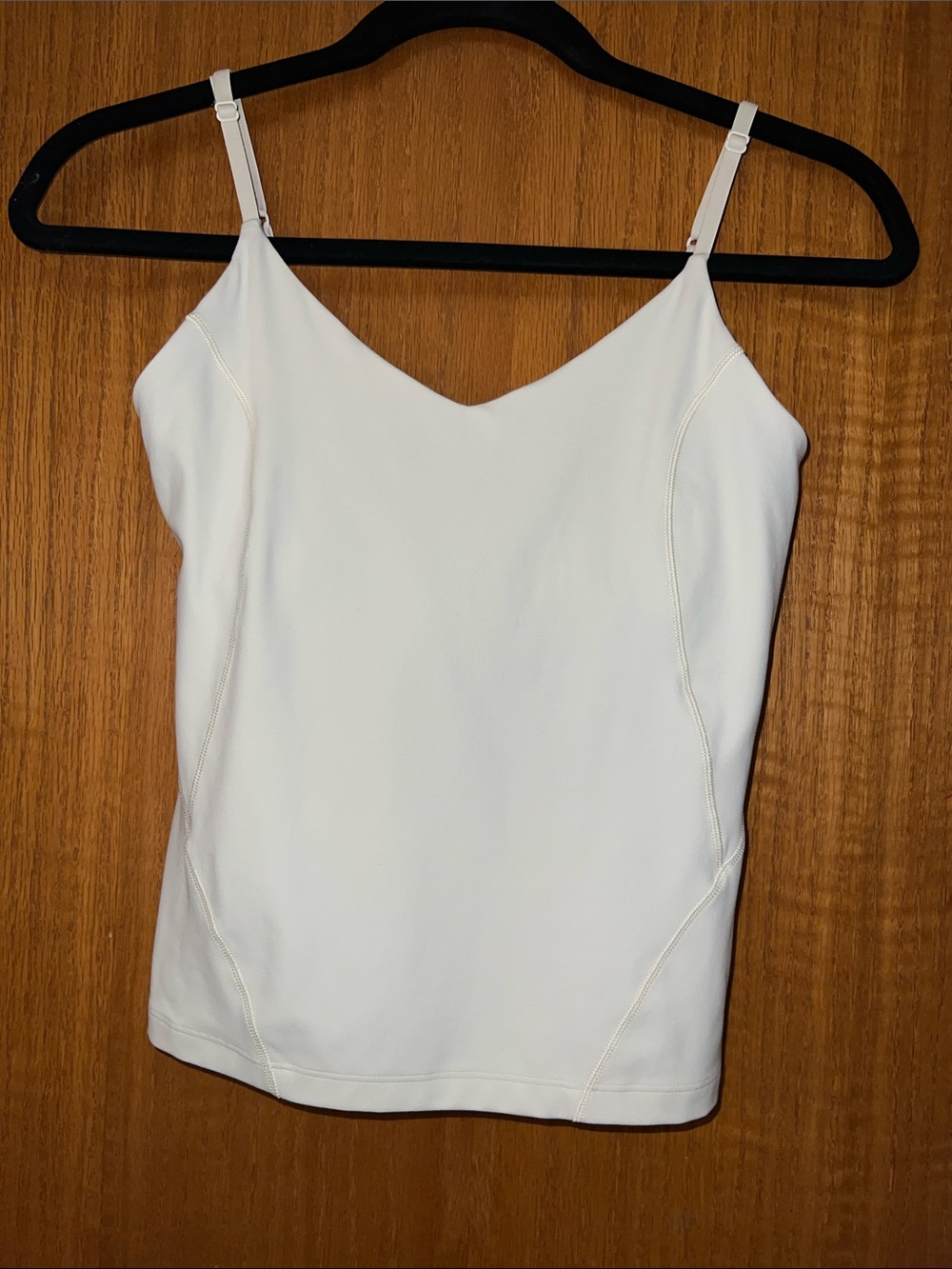Lululemon Athletica Ivory V-Neck Adjustable Strap Waist Length Women's Cami sz 4